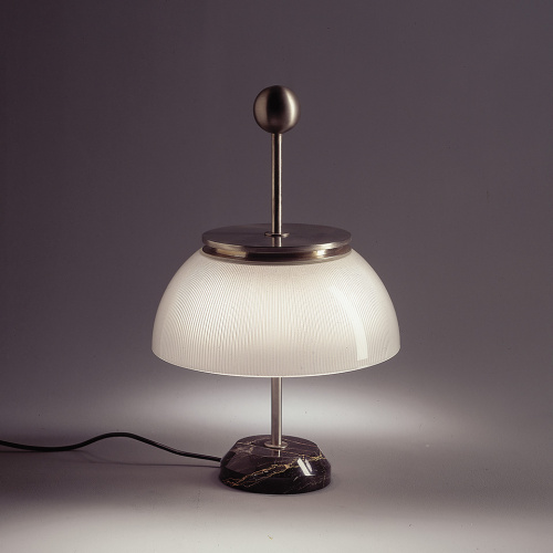 Фото №1 - Alfa Table Lamp(2S130651)