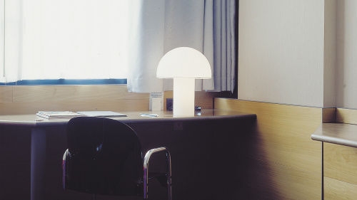 Фото №2 - Onfale Table Lamp(ARTMD0101)