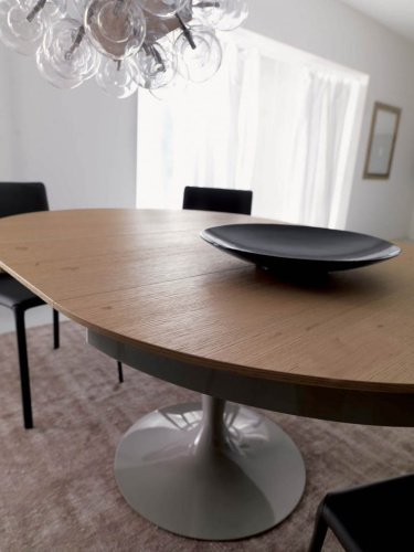 Фото №4 - Sliding Round Dining Table Eclipse with Wooden Table top(T315)