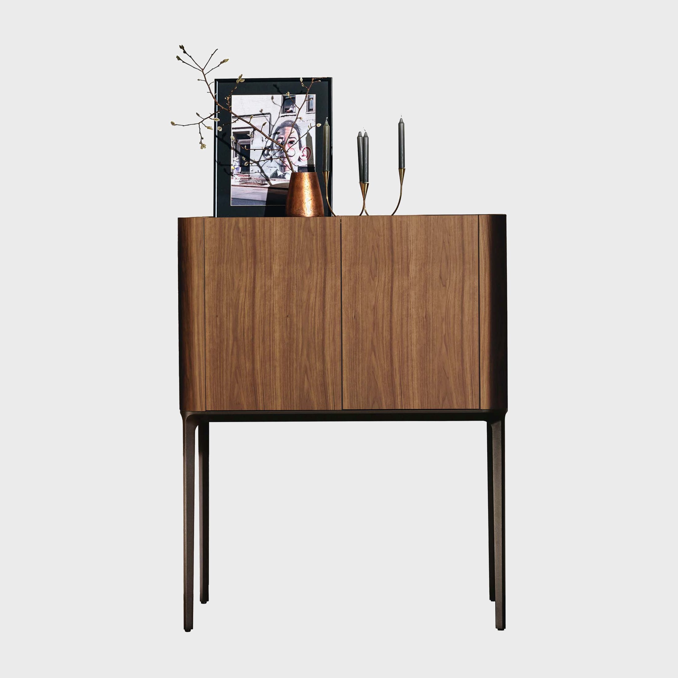 Madia buffet with legs 74 cm high